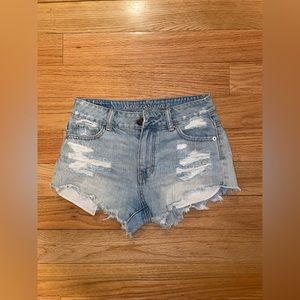 American Eagle denim shorts size 00 light wash blue with rips